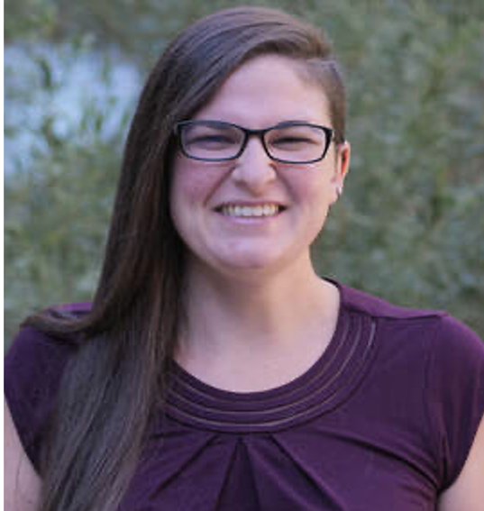 Photo of Dr. Holly Andrews