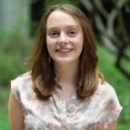 Photo of Zoe Gineris